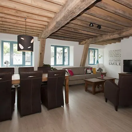 Des Recollets Apartment *